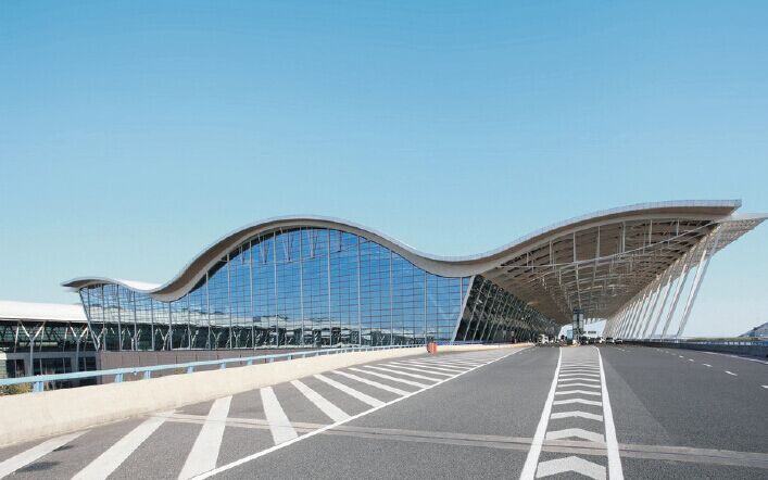 上海浦東國(guó)際機(jī)場(chǎng)第四跑道燈光站綜合樓、東航機(jī)庫等